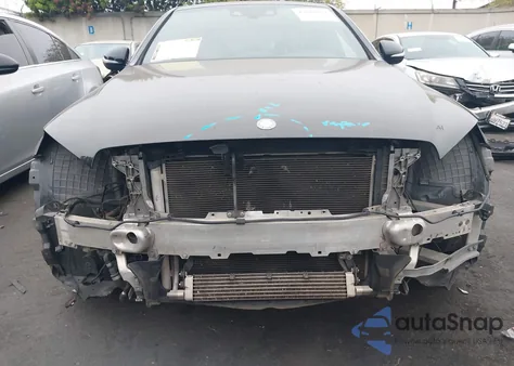 2015 Mercedes-Benz C 300 Sport 4Matic z USA, uszkodzony, nr VIN 55SWF4KB4FU007900